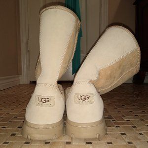 UGG Boots Genuine Sheep Skin Size M11